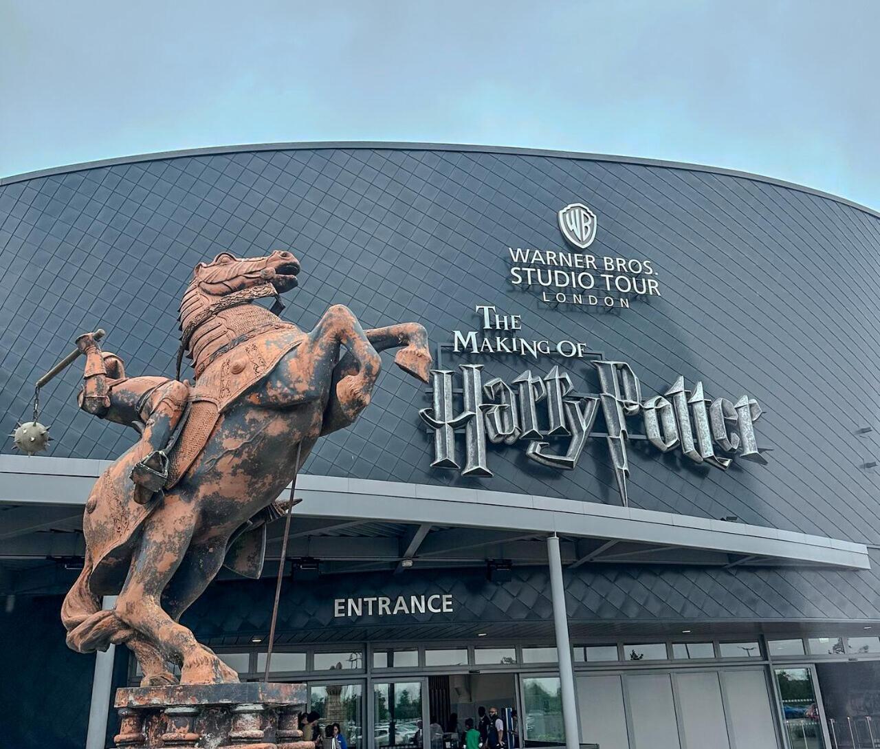 Ideal Family & Business Stay! 2 Min To Station, 10 Min To Harry Potter, 30 Min To London Euston & Free Parking! واتفورد المظهر الخارجي الصورة
